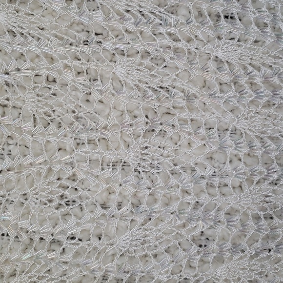 Beautiful vintage handmade white beaded knit poncho art deco whimsical wrap - Picture 6 of 6